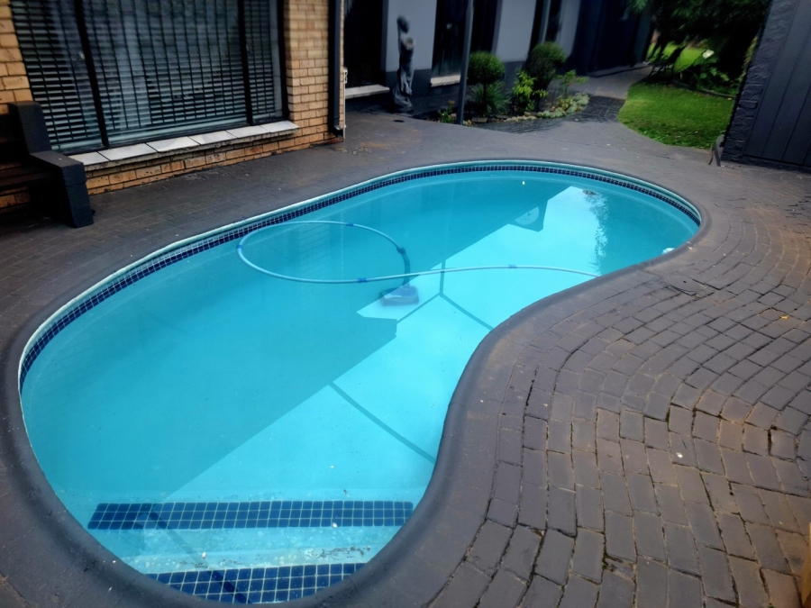 5 Bedroom Property for Sale in Miederpark North West